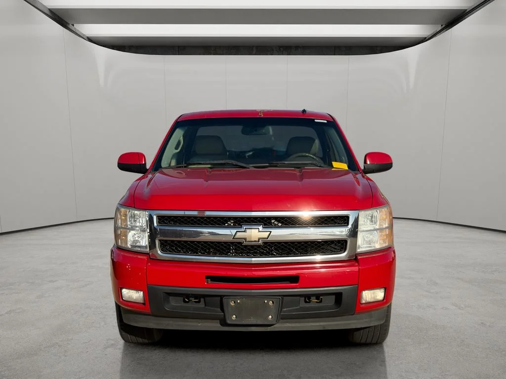Used 2011 Victory Red Chevrolet LTZ image 9