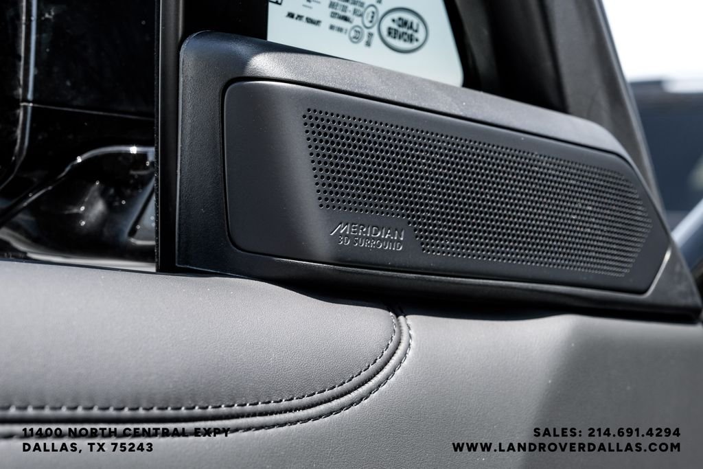 New 2026 Carpathian Gray Land Rover SE image 38