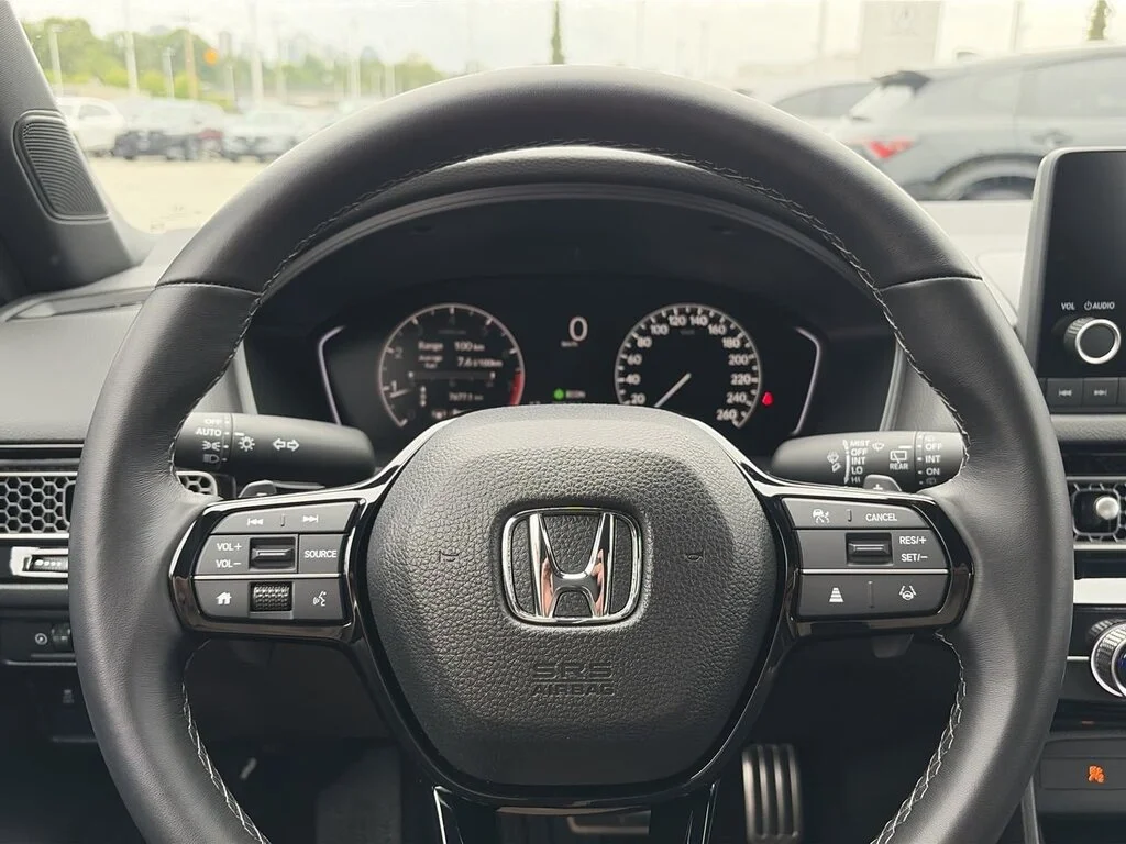 Used 2025 Platinum White Pearl Honda Sport CVT Hatchback Certified Pre-Owned   Clean Ti image 22
