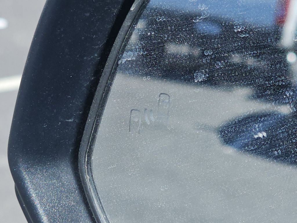 2025 Toyota Tacoma SR5 - Photo 16