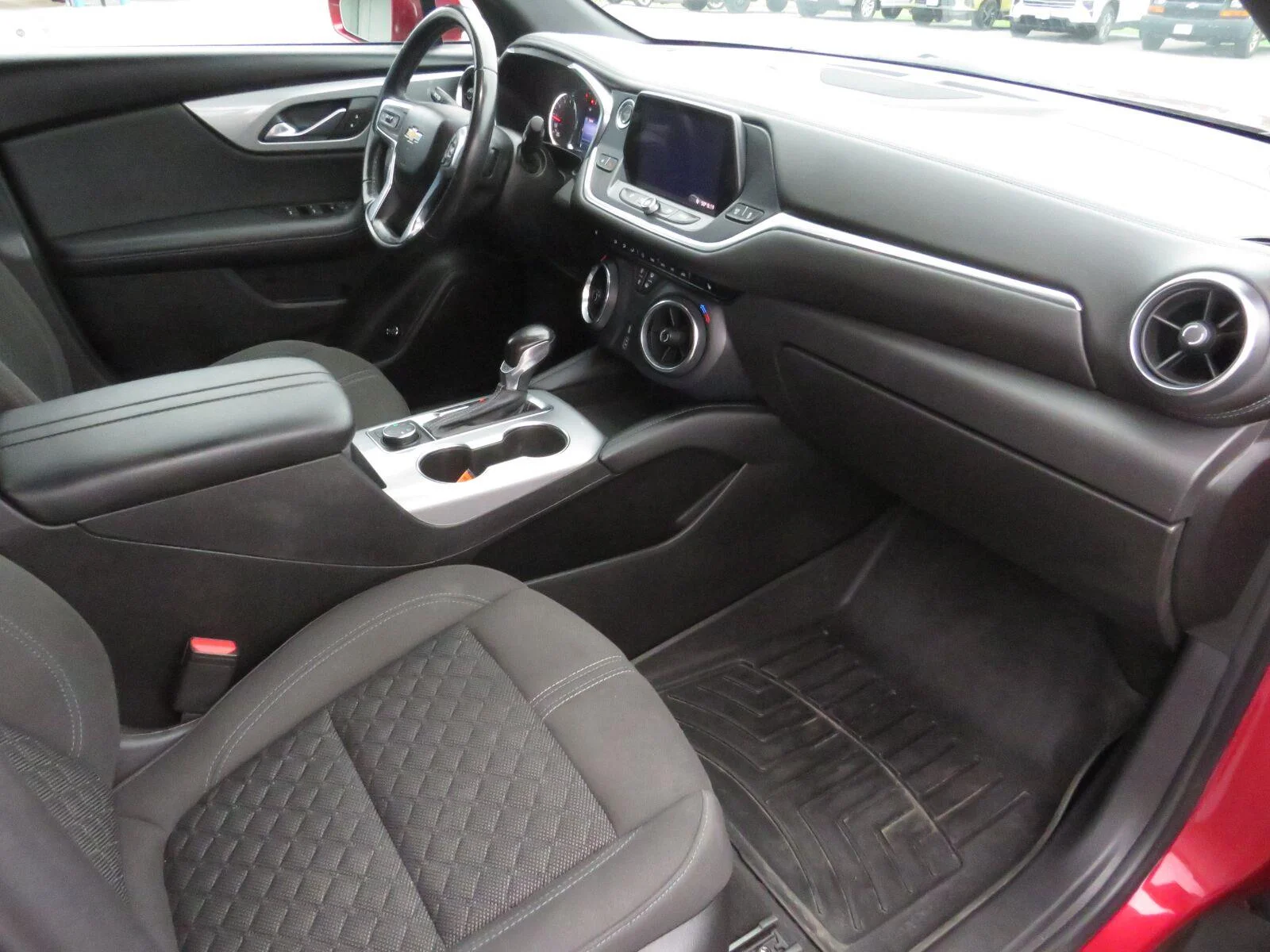 Used 2020 Cajun Red Tintcoat Chevrolet LT image 16