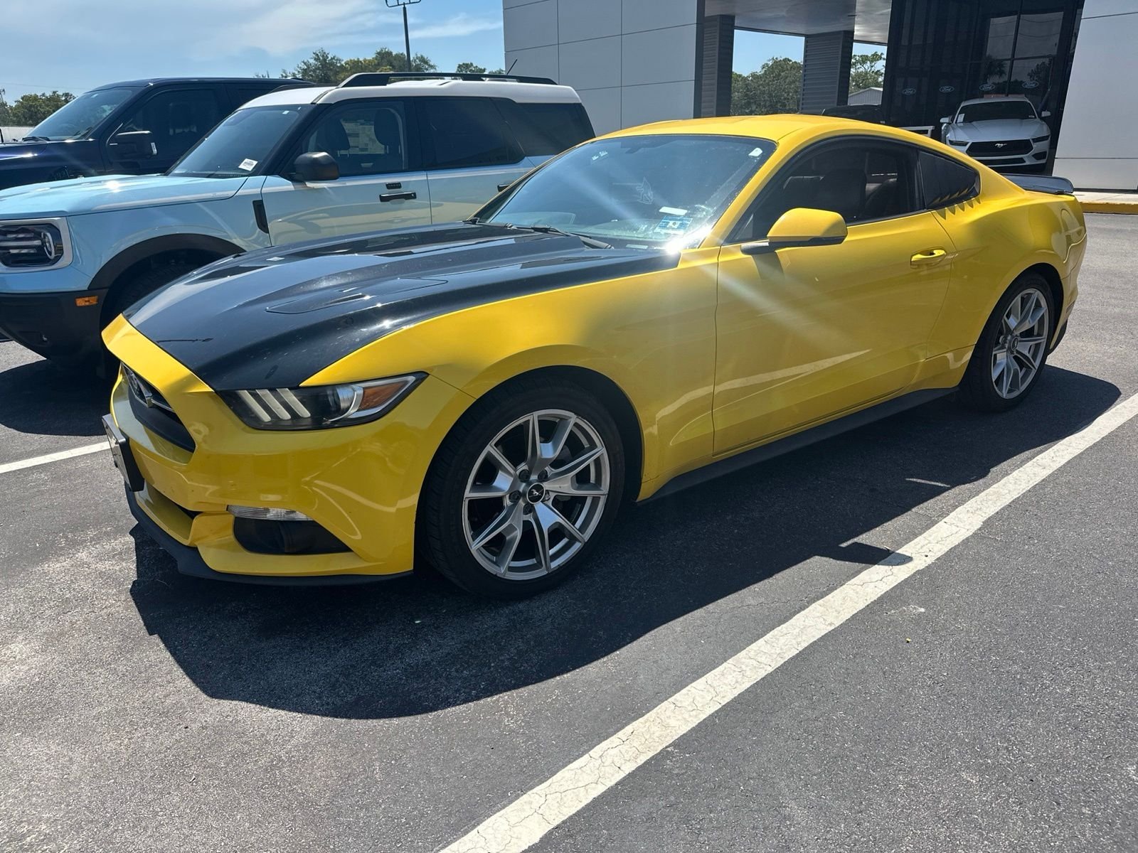 Used 2015 Yellow Ford EcoBoost Premium image 2