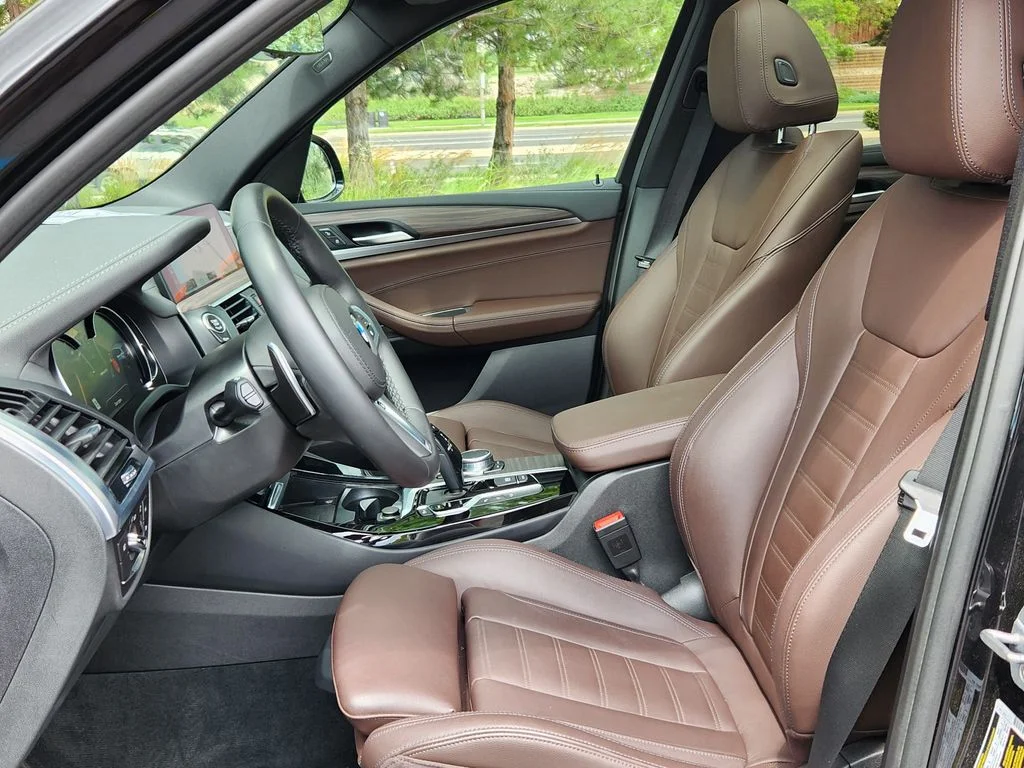 Used 2019 Black Sapphire Metallic BMW M40i image 8