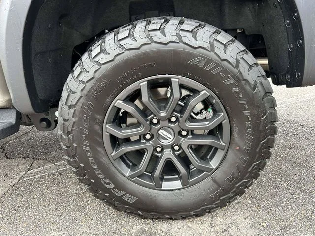 Used 2025 Gray Ford Raptor image 9