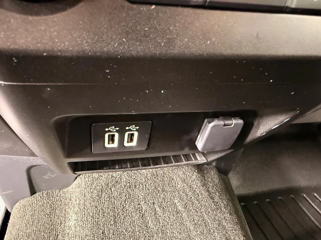 Used 2020 Gray Ford XLT image 24