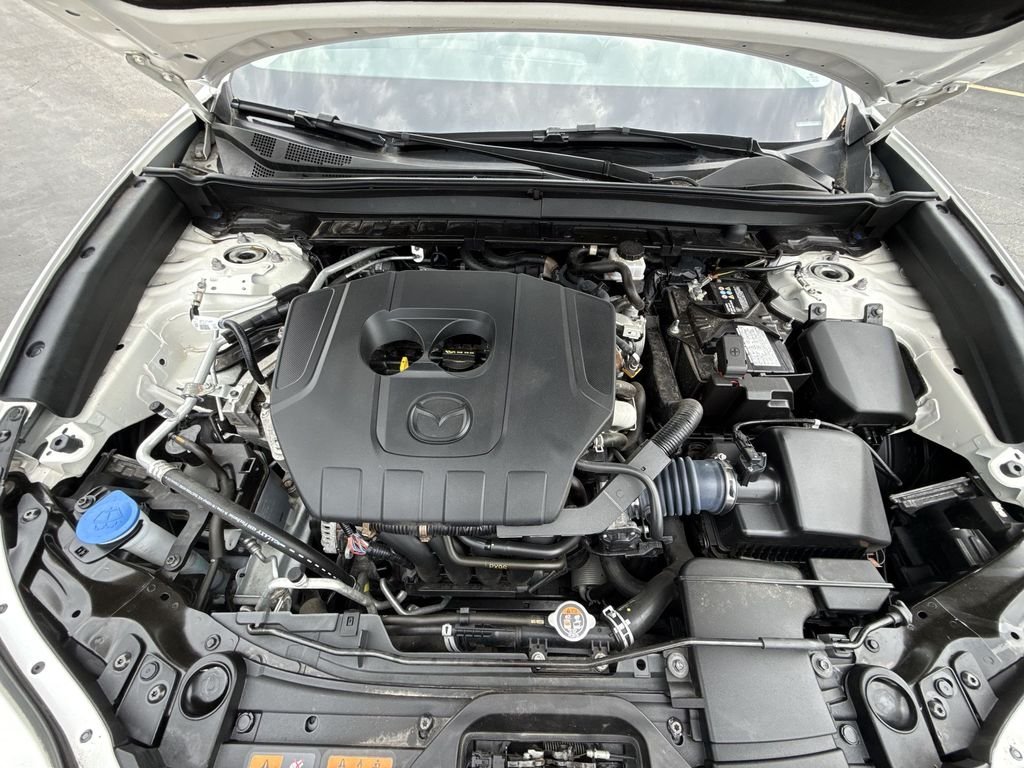 Used 2023 White Mazda 2.5 S Preferred Package image 27
