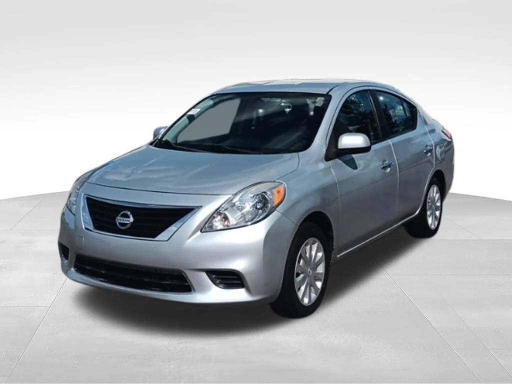 Used 2012 Brilliant Silver Metallic Nissan 1.6 SV image 3