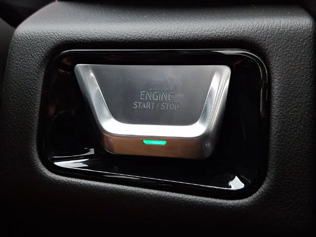 New 2026 Sterling Metallic GMC AT4 image 20