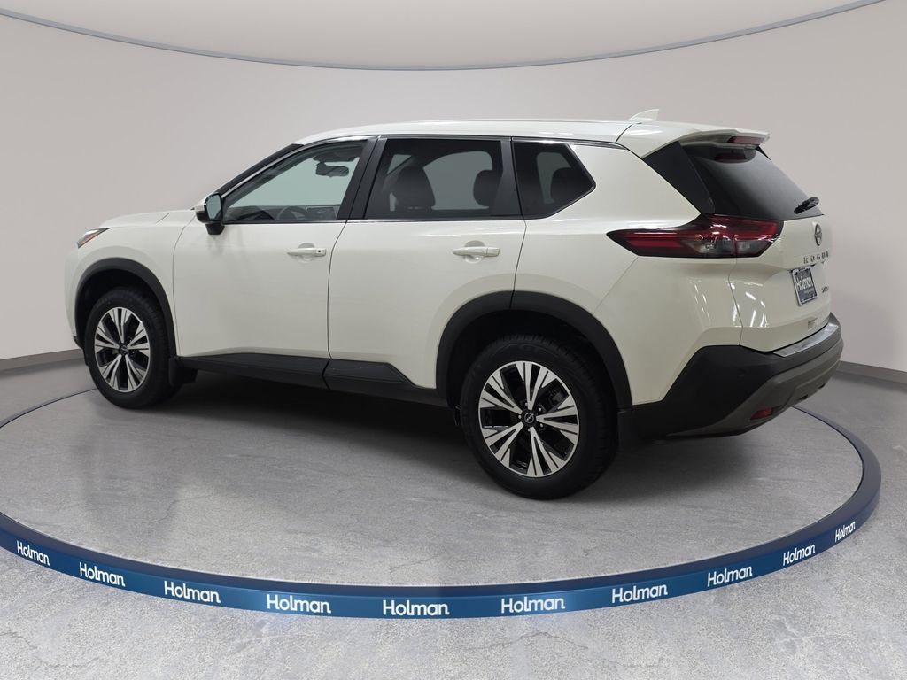 Used 2023 Pearl White Tricoat Nissan SV image 8