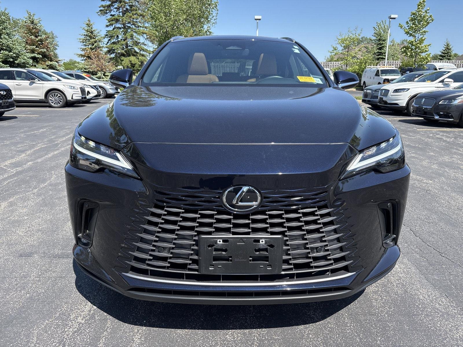 Used 2025 Nightfall Mica Lexus Premium image 2