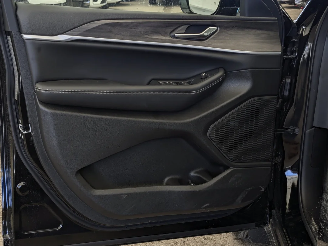 New 2026 Black Jeep Altitude - - 4x4 - Altitude Appearance Pkg - Power Sunroof - 2.0L I4 Turbo & More! image 12