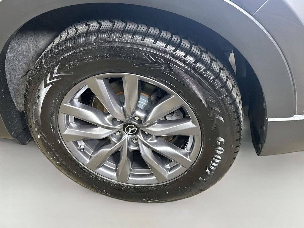 Used 2018 Machine Gray Metallic Mazda Sport image 9