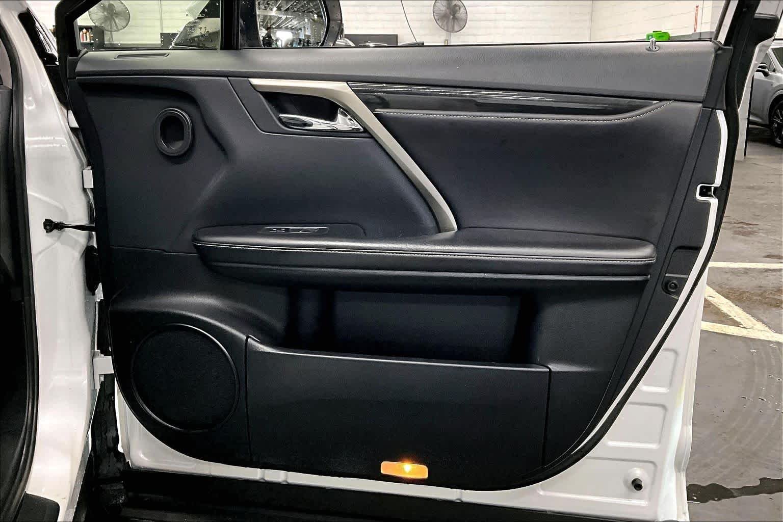 Used 2018 Eminent White Pearl Lexus  image 23