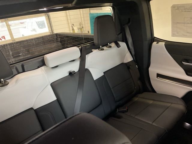 2025 GMC HUMMER EV 2X - Photo 39