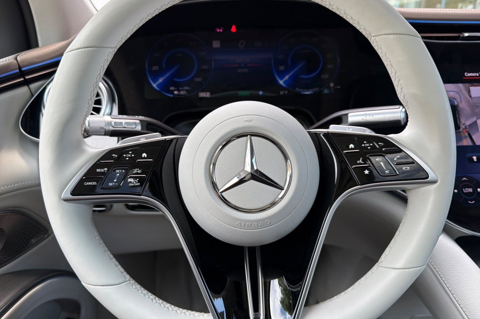 Certified Used 2023 Black Mercedes-Benz 580 image 23
