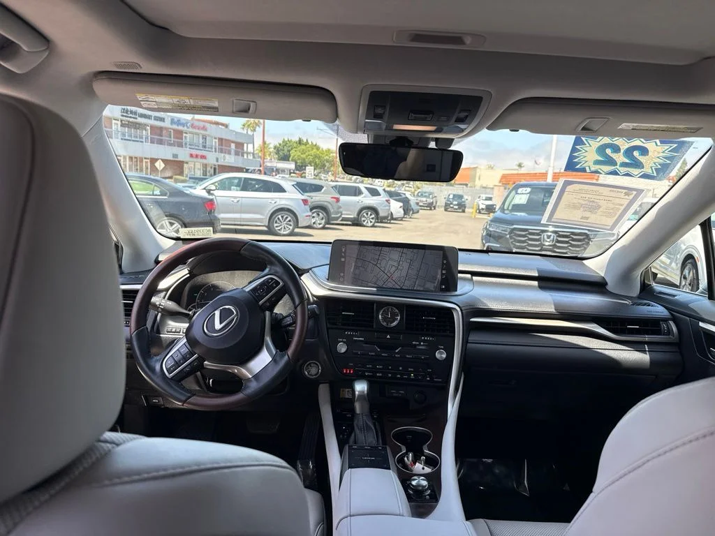 Used 2022 Gray Lexus 350 image 9