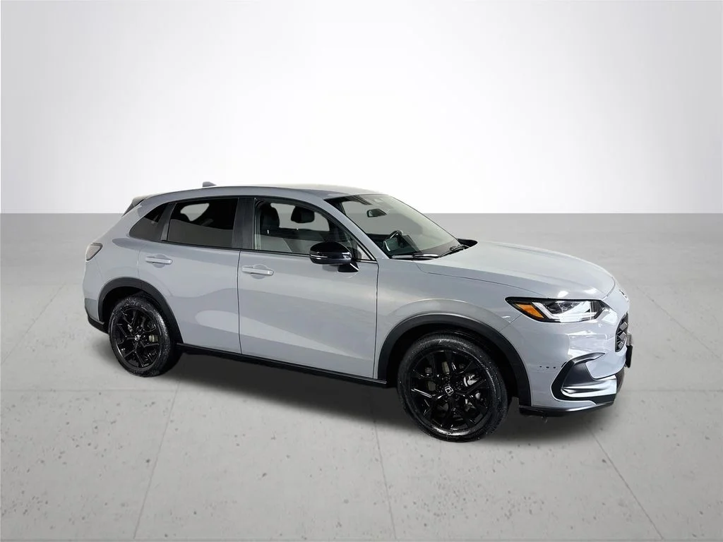 Used 2025 Urban Gray Pearl Honda Sport image 4