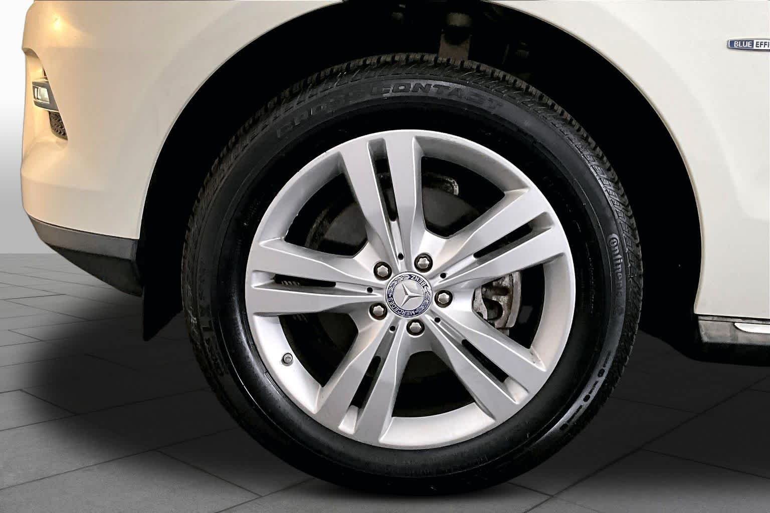 Used 2012 Arctic White Mercedes-Benz ML 350 image 11