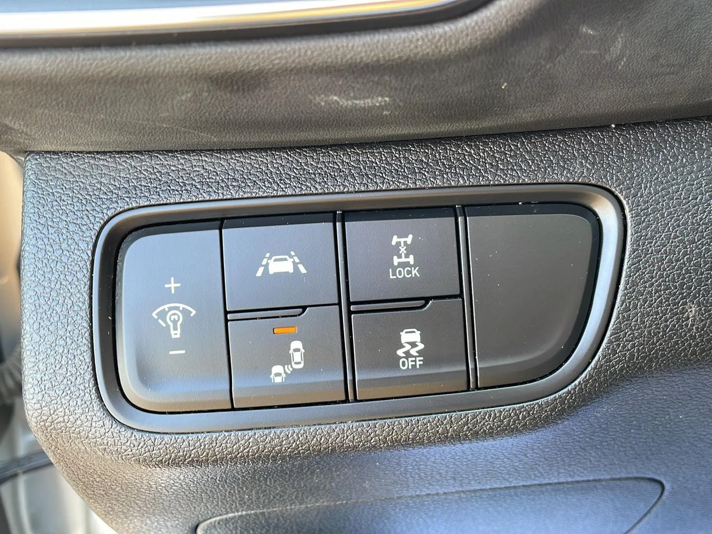 Used 2019 Symphony Silver Hyundai SEL image 13