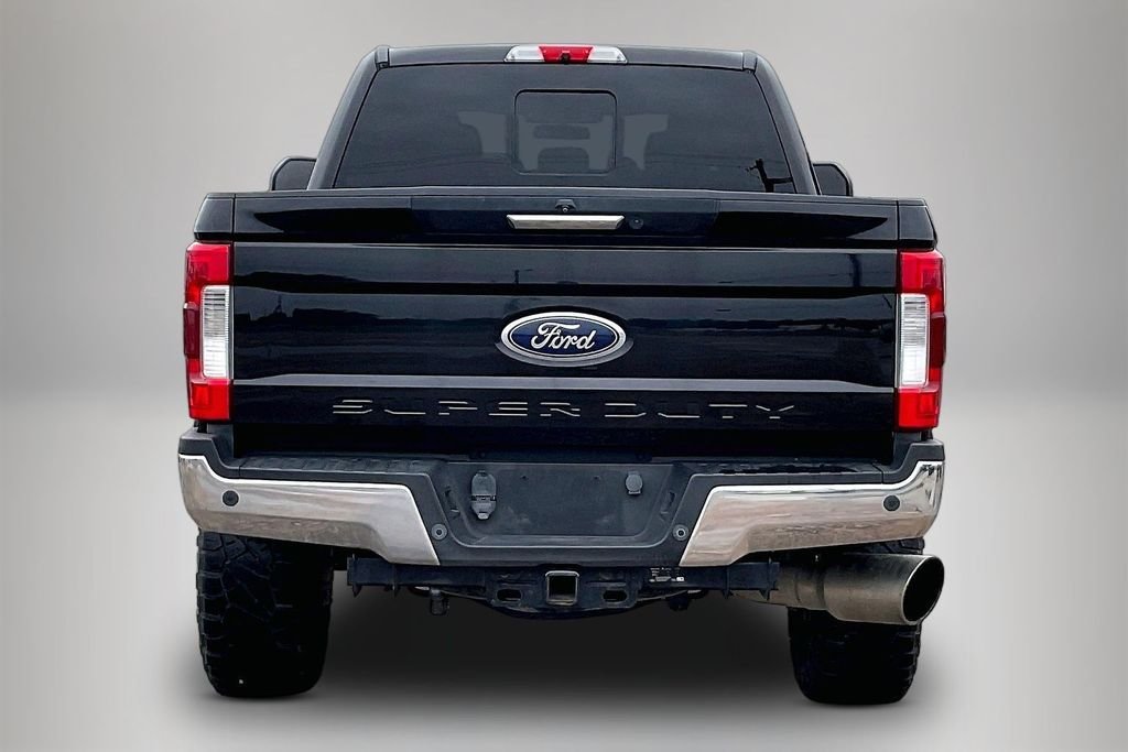 Used 2019 Agate Black Metallic Ford XLT image 6