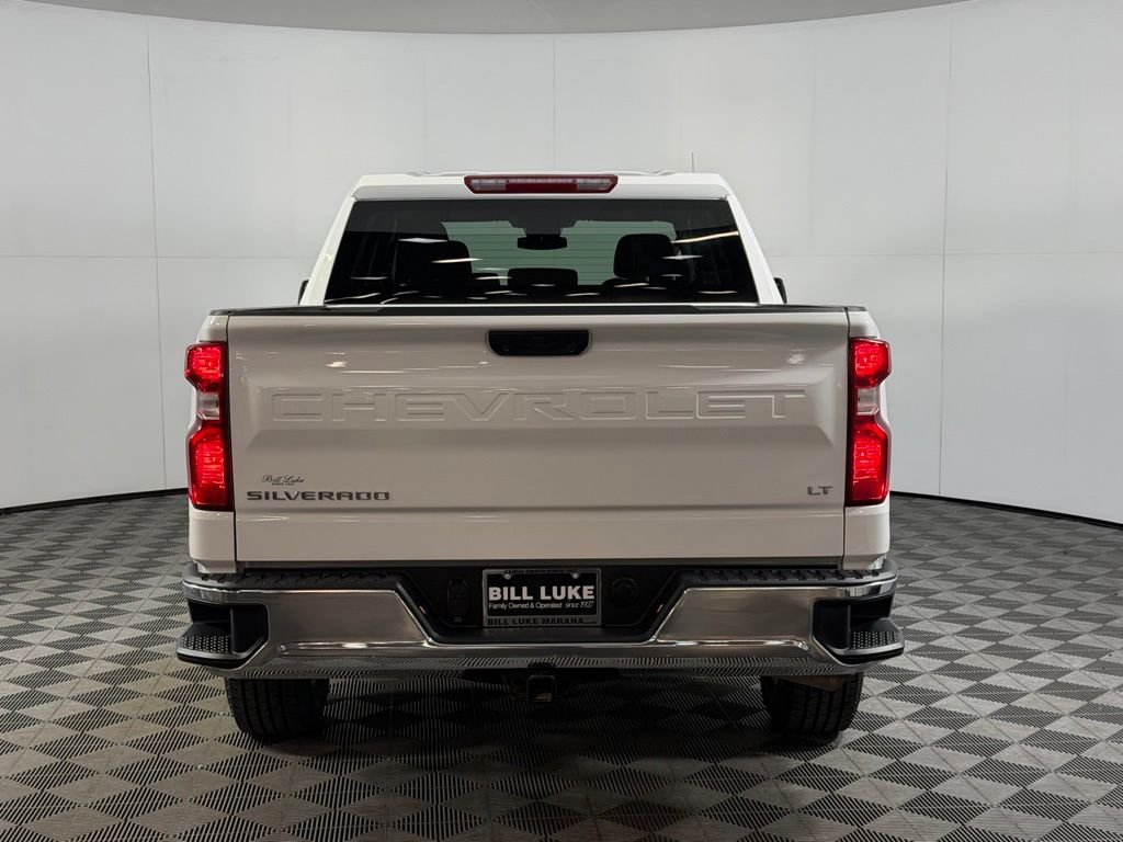 Used 2025 White Chevrolet LT image 7