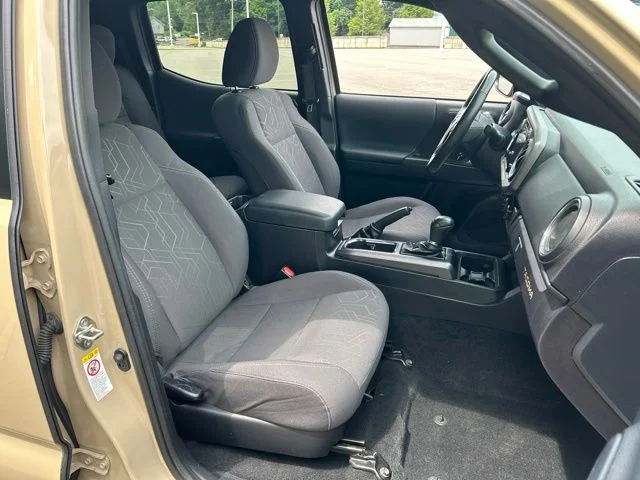 Used 2018  Toyota TRD Off-Road image 30