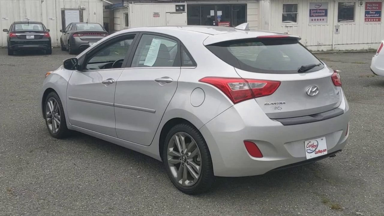 2016 Hyundai Elantra GT photo 3