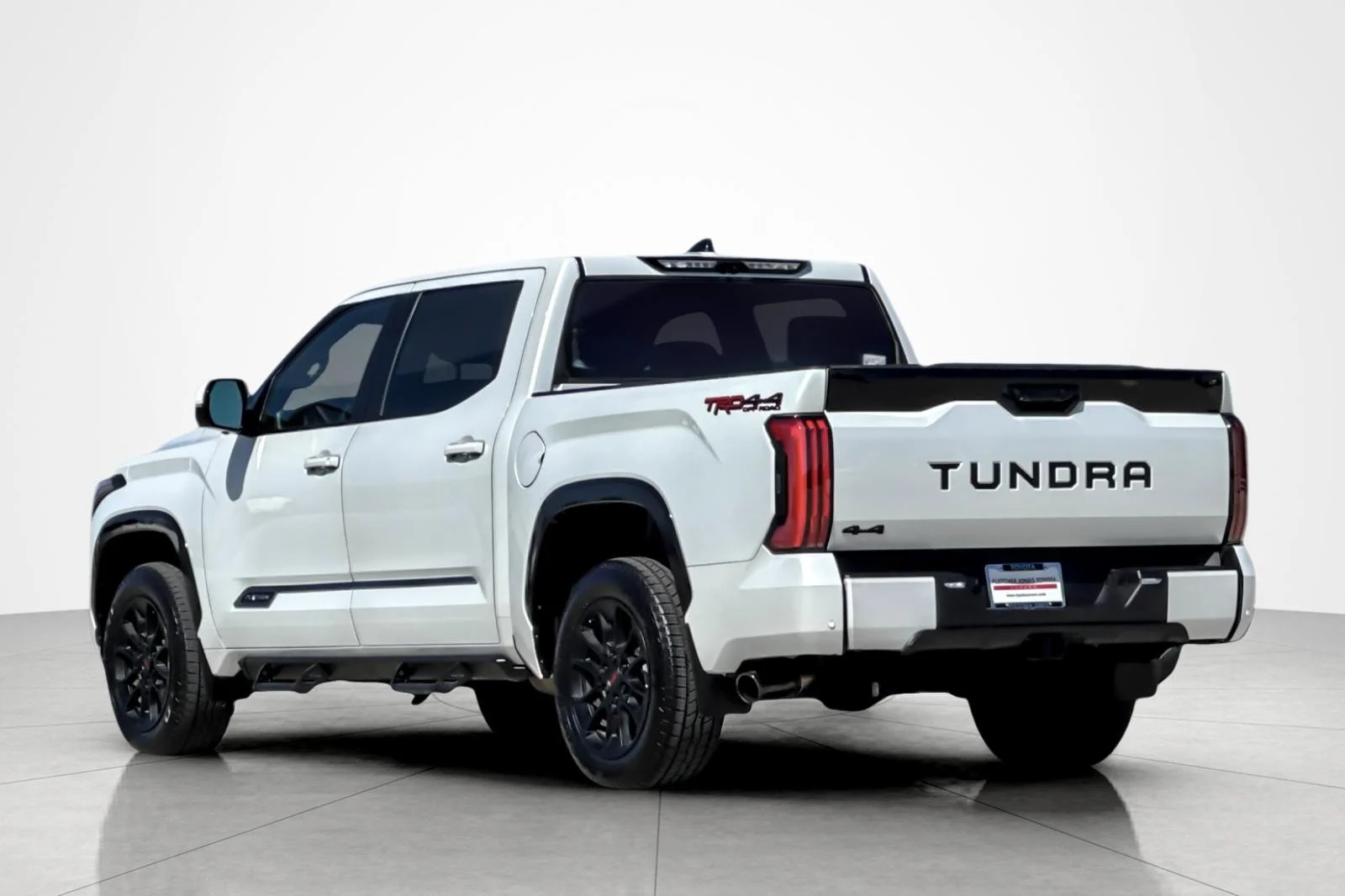 Certified Used 2026 Wind Chill Pearl Toyota Platinum image 3