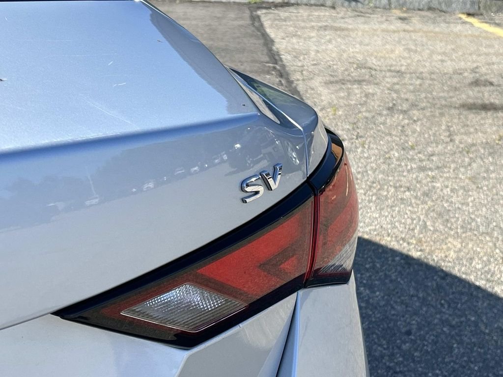 Used 2021 Silver Nissan SV image 13