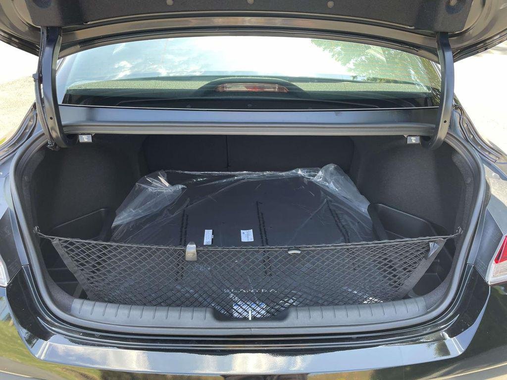 New 2026 Black Hyundai SEL Sport Plus image 8
