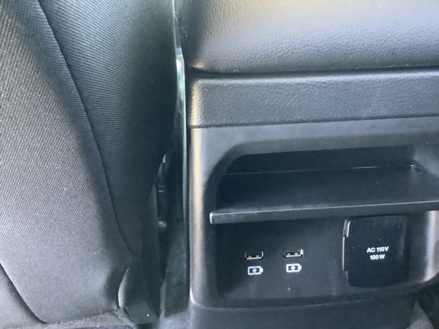 Used 2020 Magnetic Ford XLT image 25