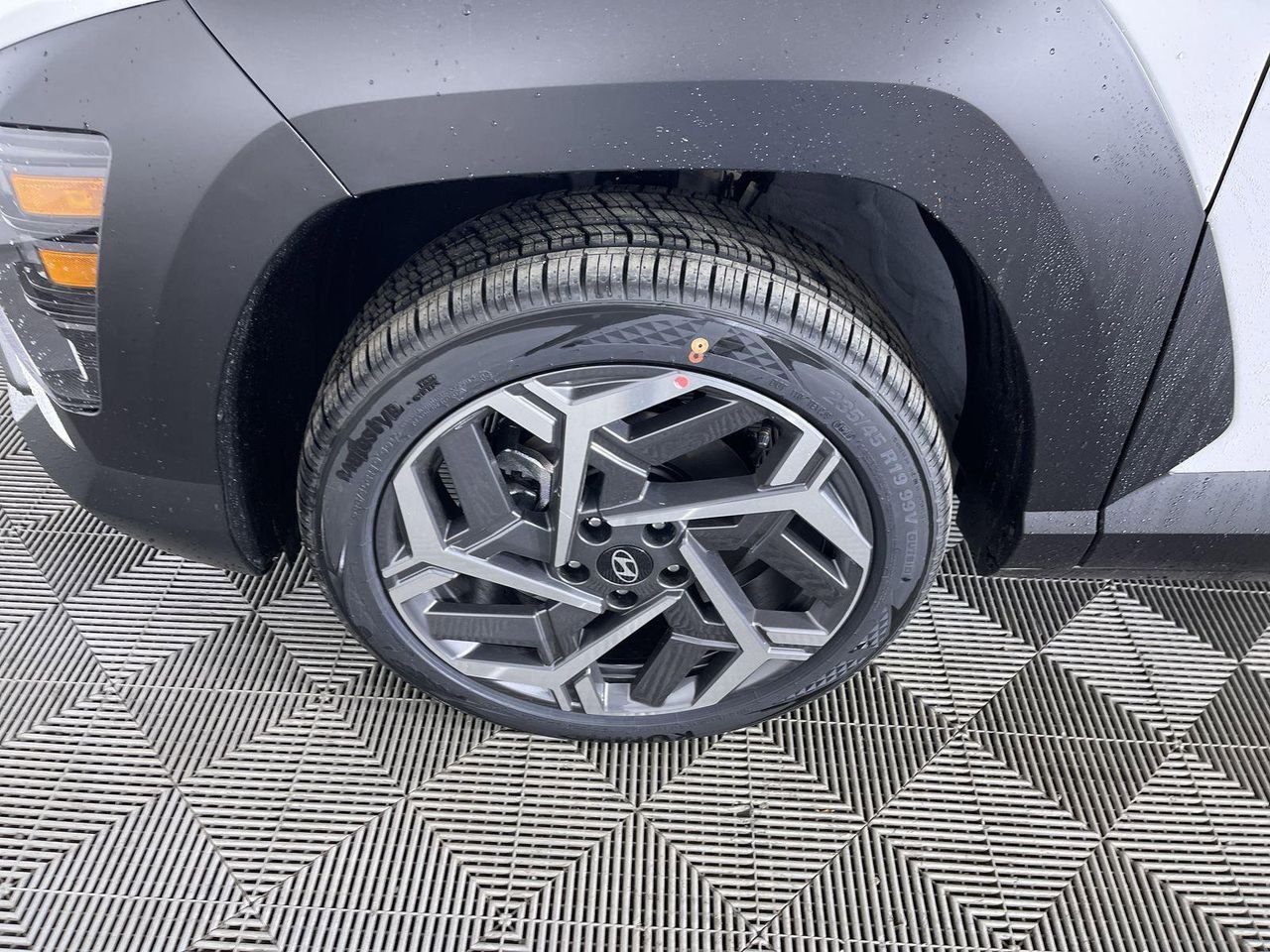 New 2026 Atlas White Hyundai SEL Premium AWD image 9