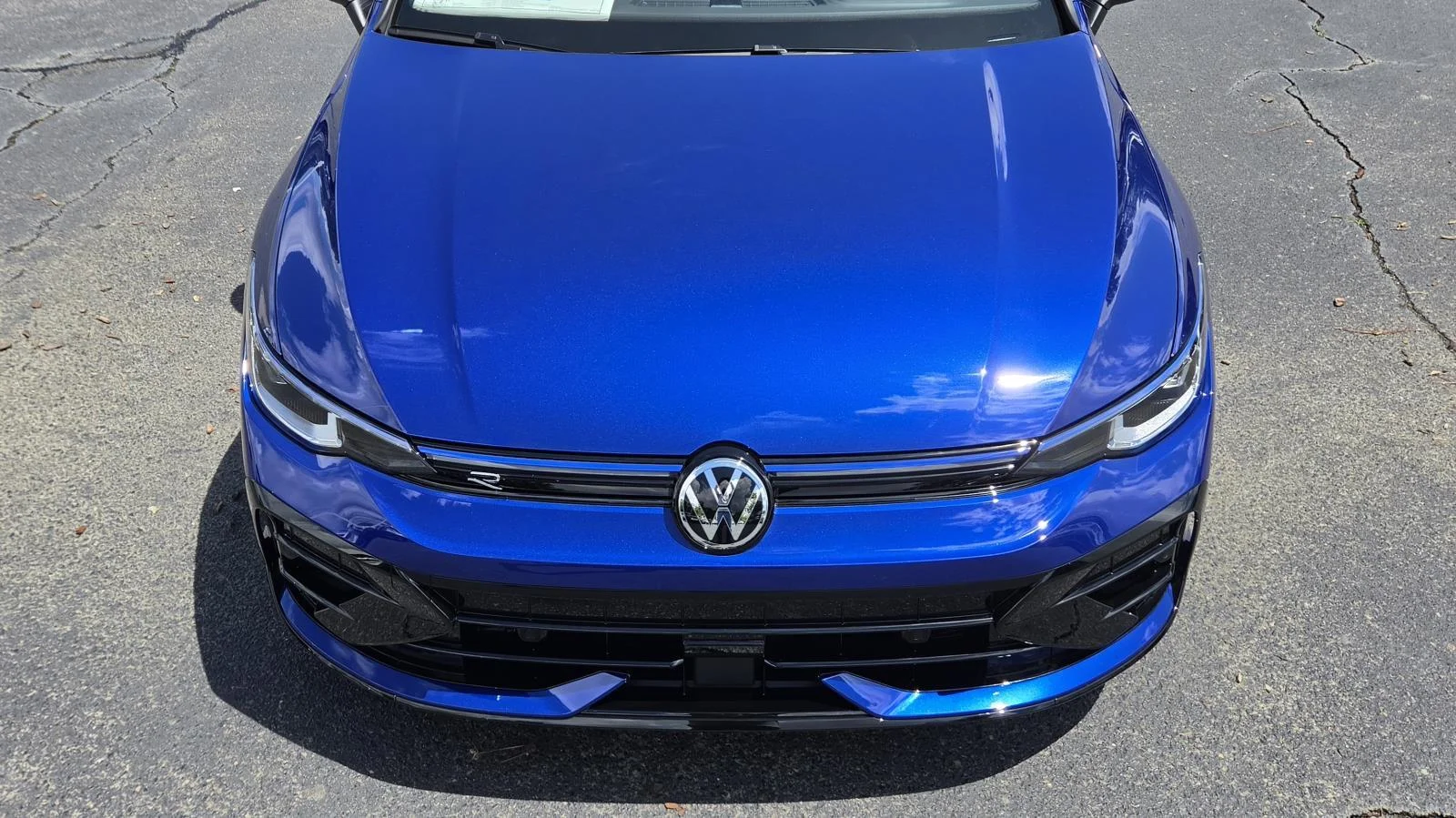 New 2026 Lapiz Blue Metallic Volkswagen  image 13