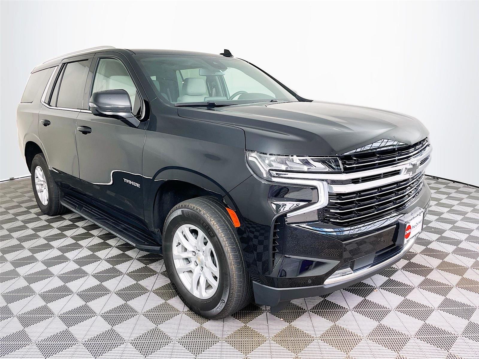 2023 Chevrolet Tahoe 4WD LT's photo