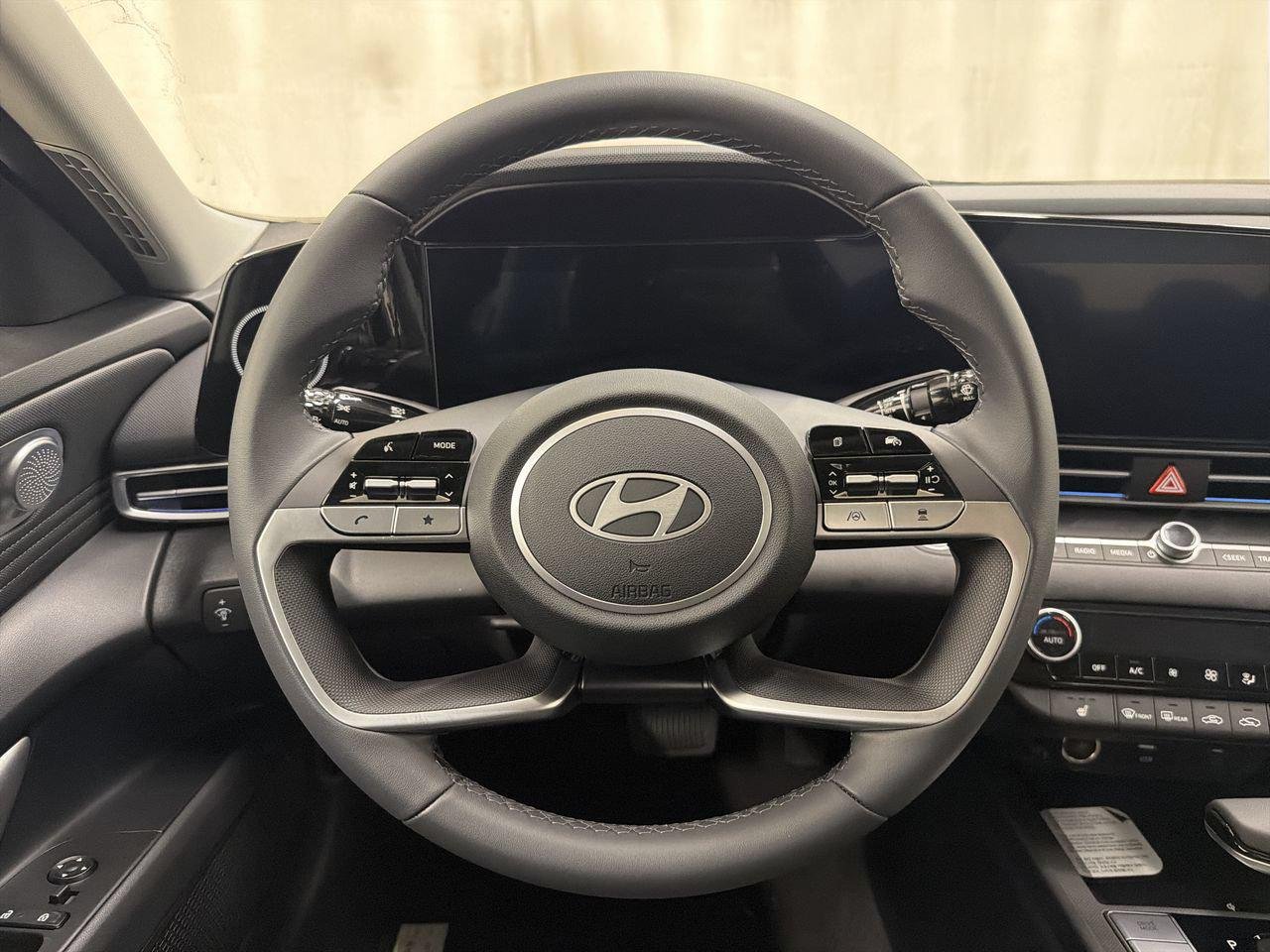 New 2026 Amazon Gray Hyundai Limited image 16