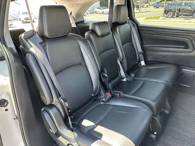 2024 Honda Odyssey EX-L - Photo 16