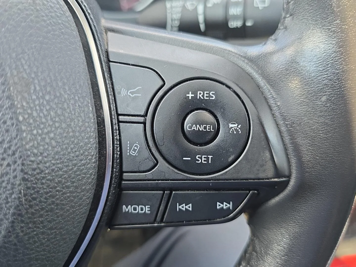 Used 2020 Super White Toyota TRD Off-Road image 16