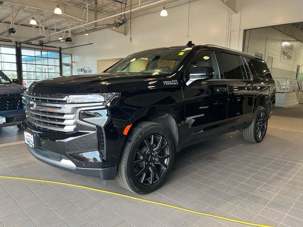 Used 2023 Black Chevrolet High Country image 4