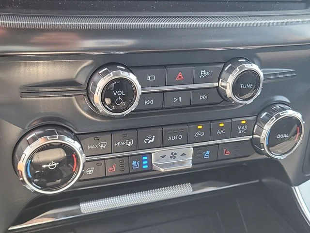 New 2026 Avalanche Ford Platinum image 26