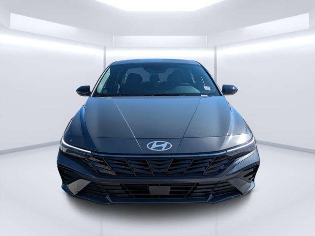 New 2026 Gray Hyundai SEL Sport Premium image 8