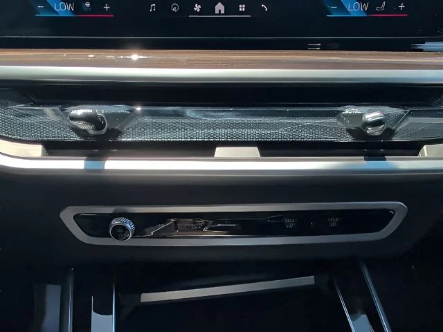 2025 BMW X5 50e - Photo 27