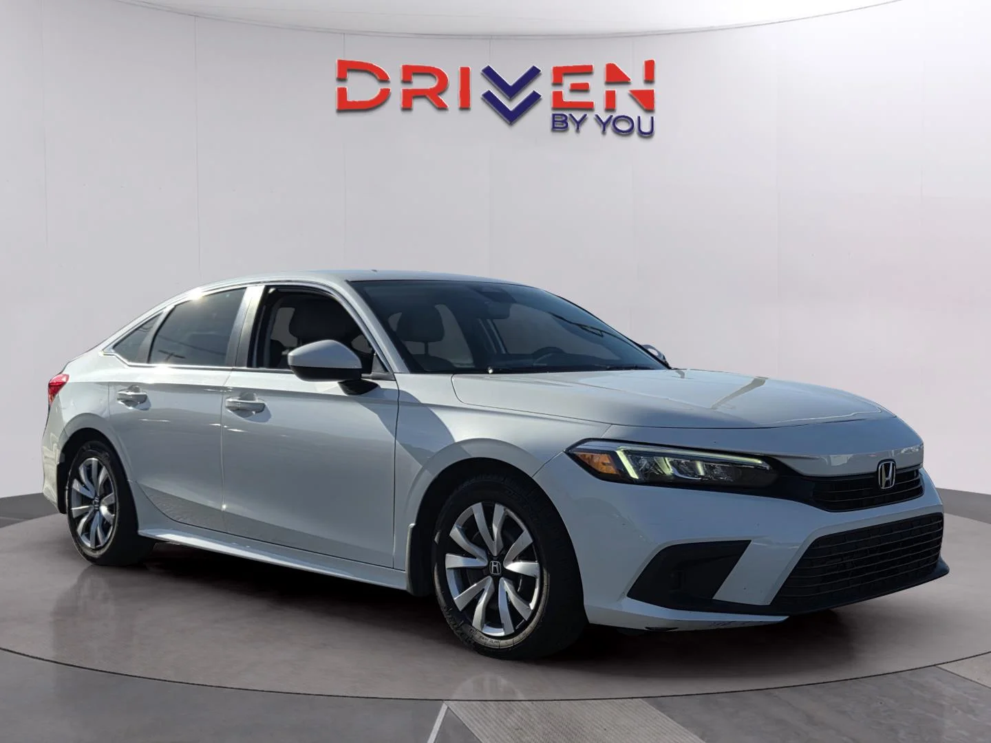 Used 2022 Platinum White Pearl Honda LX image 7