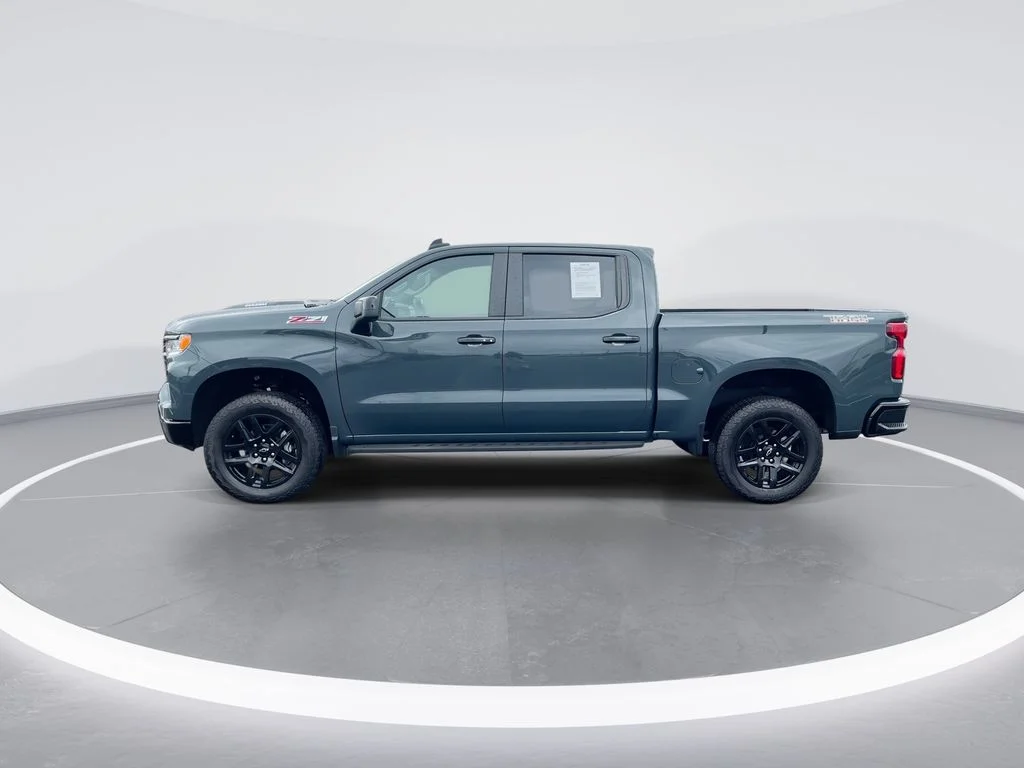 Used 2025 Gray Chevrolet LT Trail Boss image 5