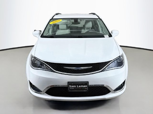 2C4RC1EG0JR132208
