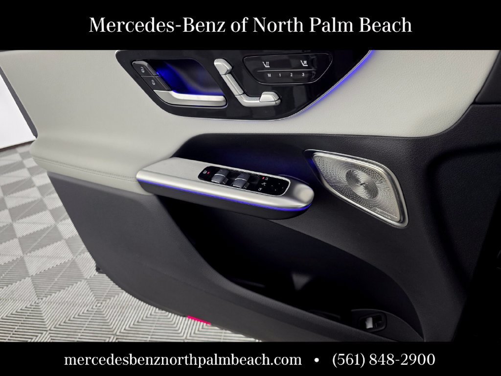 New 2026 Graphite Grey Metallic Mercedes-Benz GLC 300 image 47