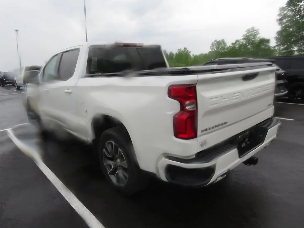 Used 2023 White Chevrolet RST image 12