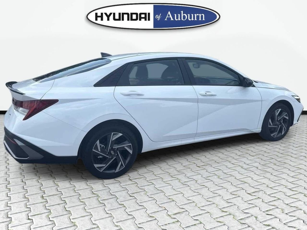 2025 Hyundai Elantra Blue - Photo 10