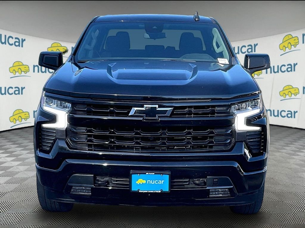 Used 2022 Black Chevrolet RST image 2