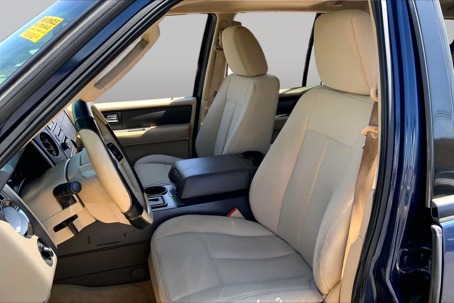 Used 2014 Blue Jeans Metallic Ford XLT image 6