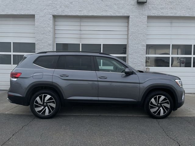 2025 Volkswagen Atlas SE w/Tech